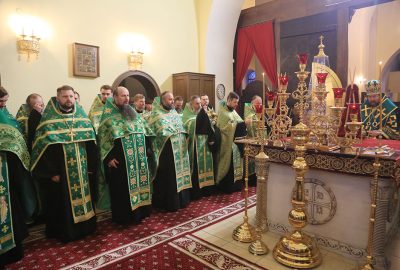 В Никольском соборе состоялось торжественное вечернее богослужение в день памяти прп. Серафима Саровского