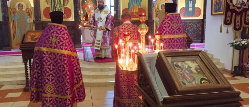 В кафедральном соборе состоялась Божественная литургия в день памяти Крестителя Господня Иоанна