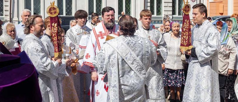 Престольный праздник Никольского собора